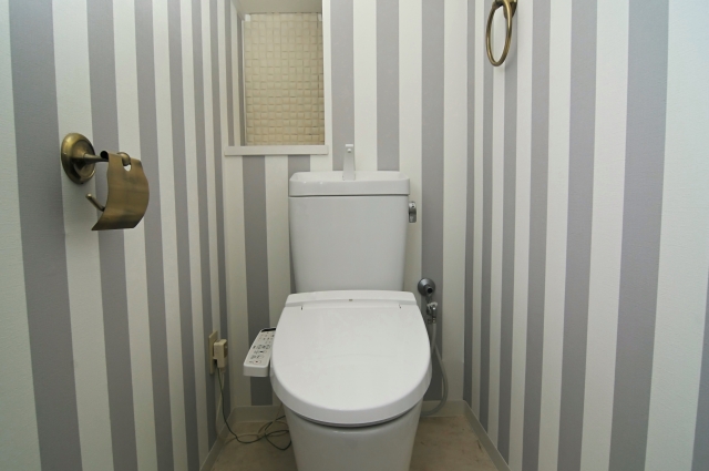 交換は簡単？温水洗浄便座の種類やメリット・デメリット、節電方法などを徹底解説！